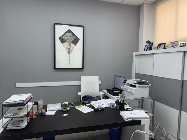 Espacio de bienvenida para clientes que buscan asesoría fiscal, contable y laboral profesional en Roquetas de Mar.