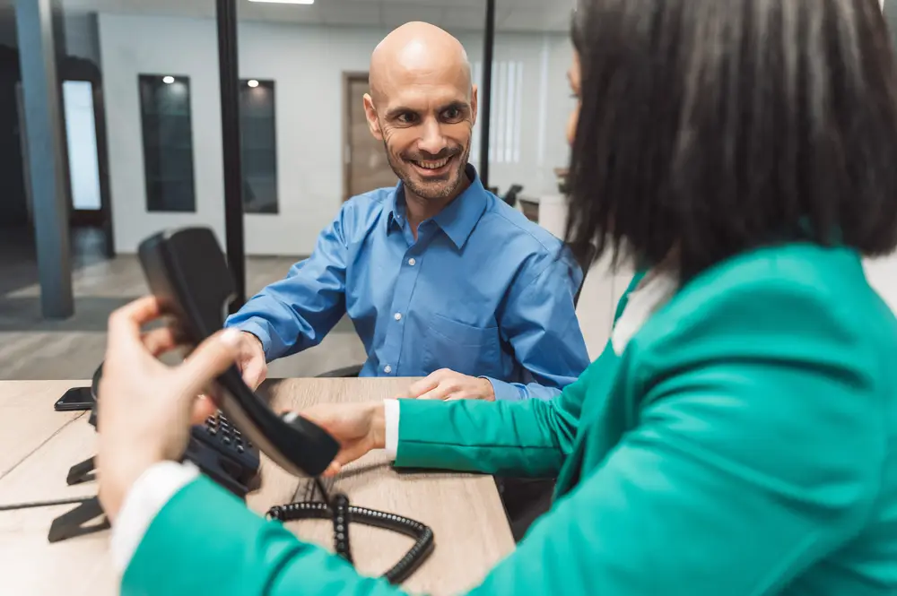 Trabajo técnico en servicios de asesoría